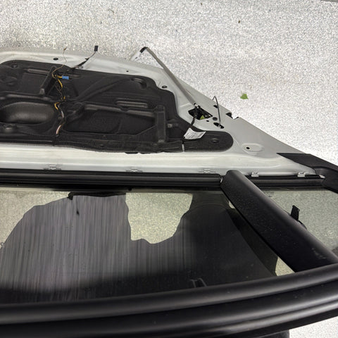 (PICKUP ONLY) 08-11 OEM BMW E90 M3 Sedan Rear Left Side Door Alpine White