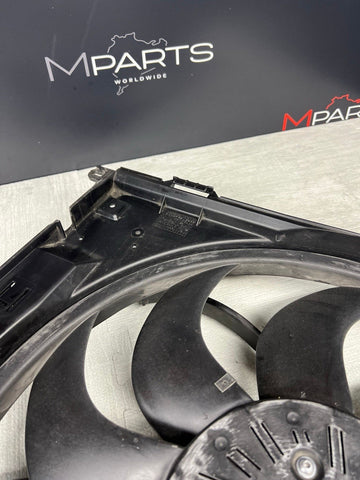 12-16 BMW F30 F32 335I 428I 435I M-SPORT ENGINE COOLING FAN MOTOR SHROUD 850W