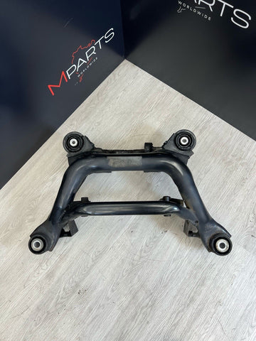 01-06 BMW E46 M3 REAR SUSPENSION SUBFRAME AXLE CARRIER CRADLE