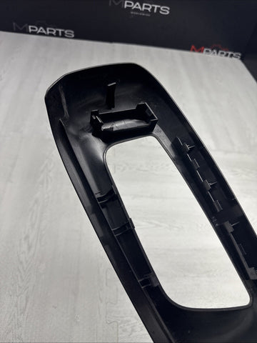 2016-2019 BMW 750LI G30 F90 M5 Front Right Outer Seat Switch Trim Panel 7368556