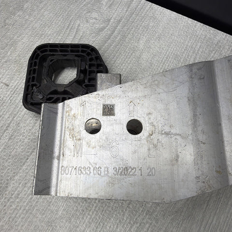 BMW M2 M3 M4 G87 G80 G82 G83 21-25 Front Left Radiator Support Bracket