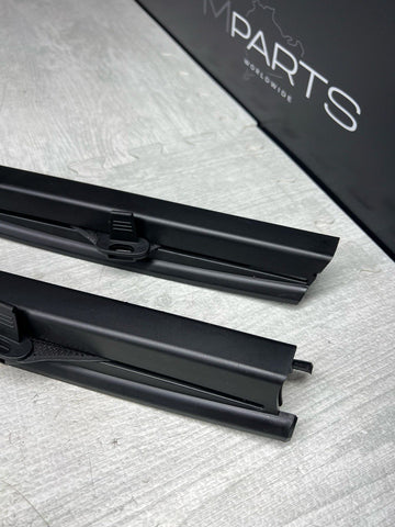 BMW OEM E60 550 M5 04-10 REAR LEFT RIGHT QUARTER SMALL WINDOW SUN SHADES BLINDS