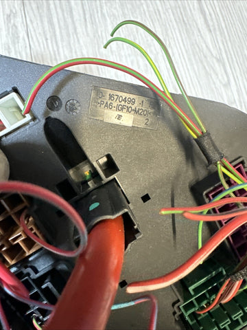 11-16 BMW F06 F10 F12 F13 M5 M6 REAR TRUNK POWER DISTRIBUTION FUSE BOX CONTROL