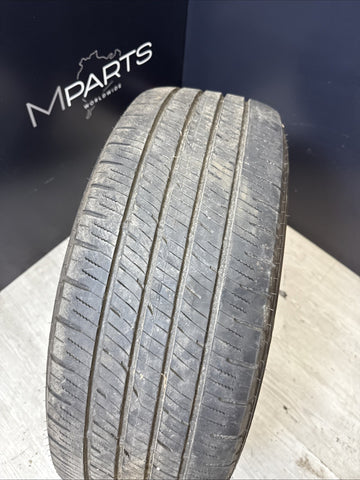 2015-2018 Porsche Macan Front Wheel 19x8 5 Double Spoke W/ Tire