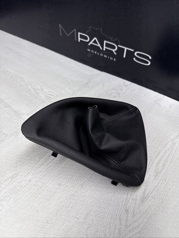 NEW BMW E82 E87 128i 135i 1M Manual Shift Boot Ring Clip Shifter Trim Boot Vinyl