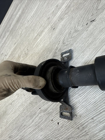 1995-1999 BMW E36 M3 Genuine DriveShaft Drive Shaft Transmission Shaft *Notes*