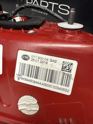 2015-2018 PORSCHE MACAN RIGHT INNER TAIL LIGHT/ LAMP LED - 95B945094G