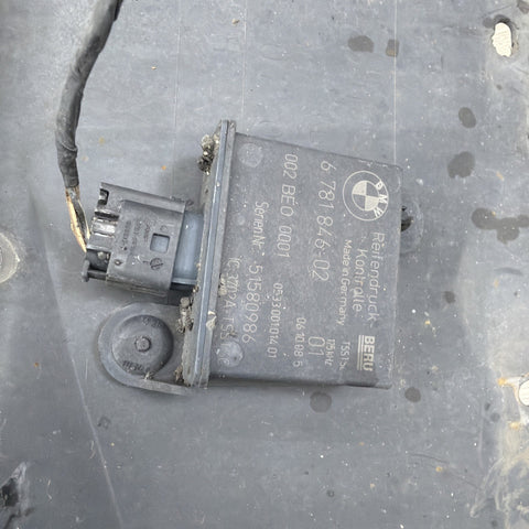 08-13 OEM BMW E92 E93 M3 Front Passenger Fender Liner Wheel Splash Shield Guard