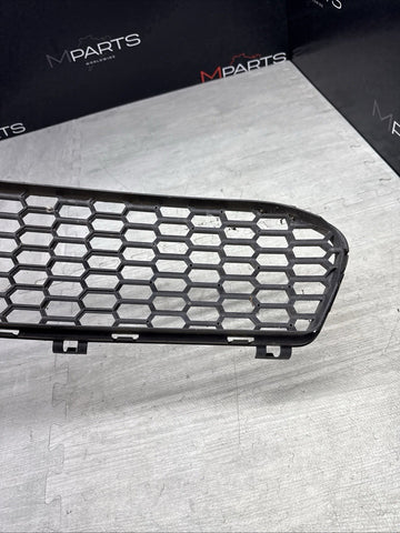 BMW 15-18 F87 M2 FRONT BUMPER CENTER GRILLE 51118062178 8062178