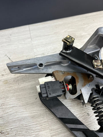 BMW 94-99 E36 318i 323i 325i 328i M3 Clutch and Brake Pedal Assembly