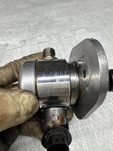 OEM BMW G05 G07 G12 G15 G30 Engine N63 S63 V8 HPFP High Pressure Fuel Pump 1-4