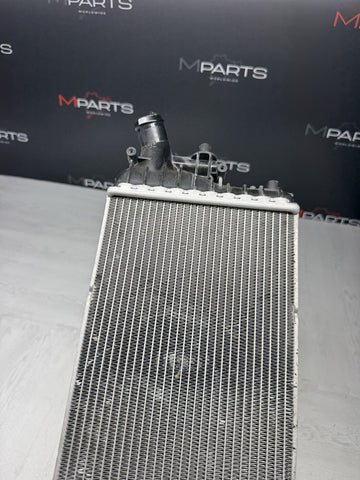 OEM Radiator 4S0121254B 4S0121254 Audi R8 Lamborghini Huracan LP610 LP580