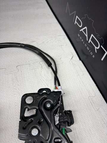 21-26 BMW G20 G80 330 M340 M3 Trunk Lid Actuator Latch Lock Set