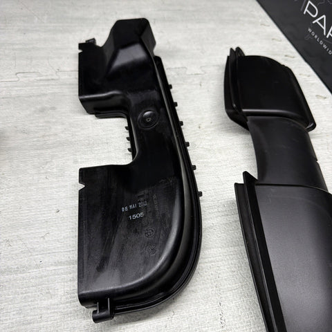 08-13 OEM BMW E90 E92 E93 M3 Front Inlet Intake Tube Pipe Air Duct Engine