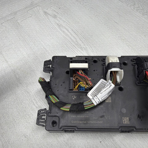 V1 REM BMW 1 2 3 4 SERIES F20 F22 F30 F32 F36 F8X BODY CONTROL MODULE 9329700