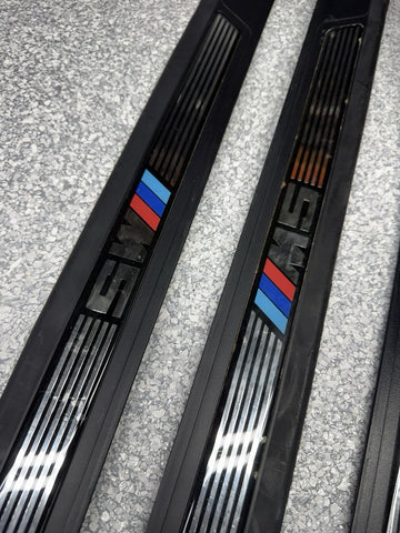 BMW E39 M Sport Door Sill Trim Scuff Plate Set OEM 525 530 540 M-Tech M5 *Cracks