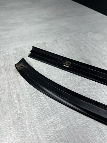 98-02 BMW E37 Z3M Z3 FRONT WINDSHIELD MOULDINGS PANEL TRIMS OEM 51448399386