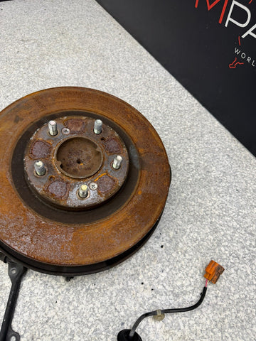 00-09 HONDA S2000 AP1 AP2 - Front Left Driver Spindle Knuckle Hub OEM