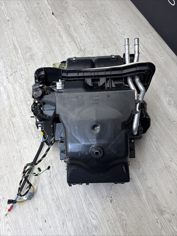 2001-2006 BMW M3 E46 3-Series Air Heater Core Blower Box heat vent Assembly OEM