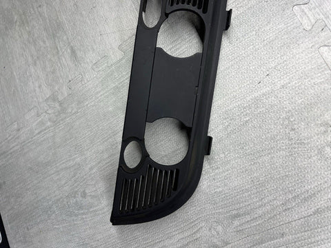 01-06 BMW E46 CONVERTIBLE REAR SEAT ROLLOVER BAR TRIM COVER 8204279 OEM BLACK