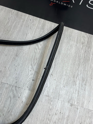 BMW E30 318 325 M3 Coupe Left Driver Door Weather Seal OEM