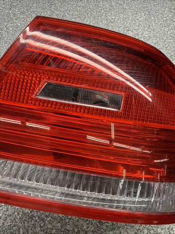 OEM 07-10 BMW E92 328i 335 M3 Damage Right Tail Light 7174404 Used