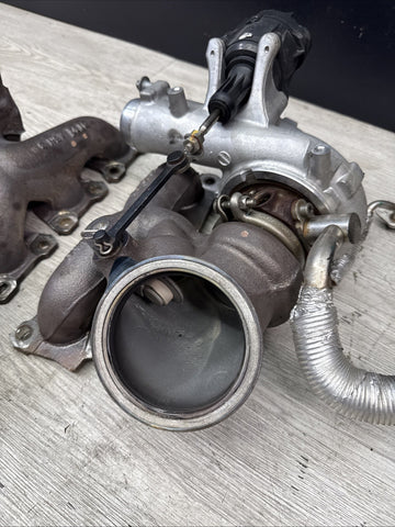 OEM BMW F80 F82 F83 F87 M2 M3 M4 S55 Engine Turbos Turbocharger Set Complete 34k