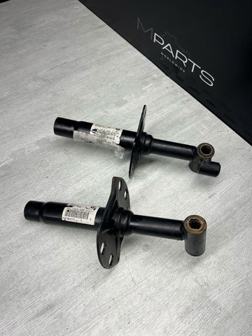 BMW 99-06 E46 323 325 328 330 M3 Front Bumper Shock Mount Right 8195302 OEM