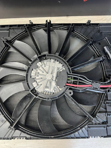 BMW 21-26 G80 G82 G83 M3 M4 8095284 COOLER ELECTRIC FAN