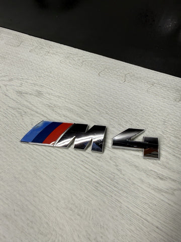 BMW 15-20 F82 F83 M4 BADGE EMBLEM STICKER 51138054330 8054330 ORIGINAL