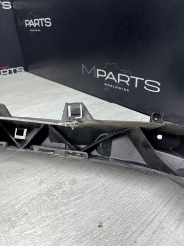 BMW E90 E92 E93 M3 8040551 Headlight ArmLeft LAMP MOUNTING SLIDE BMW M3 CRT