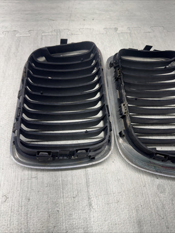 BMW E36 328IC M3 318I 320I 325I Front Bumper Kidney Grille Pair OEM Chrome