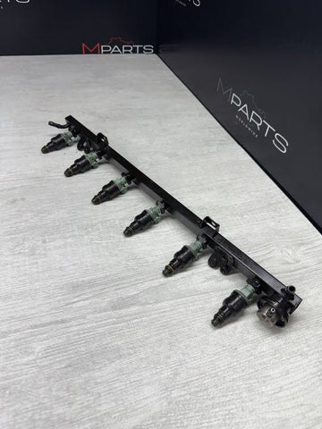 BMW 96-99 E36 M3 S52 Black Fuel Rail + Injectors