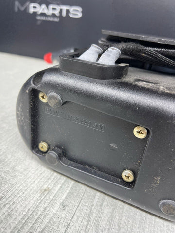 98-02 BMW Z3M Emergency Tire Kit Air Compressor Inflating Run Flat Pump