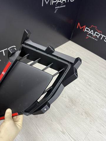 NEW 20-24 Lamborghini Huracan Evo Front Bumper Right Grille 4T0807682B OEM