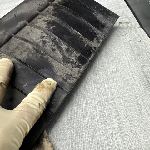 01-06 BMW E46 M3 S54 ENGINE OIL COOLER  17222283209 2283209 ORIGINAL *Notes*