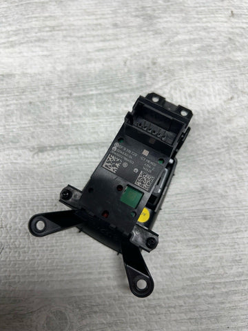 BMW 12-18 M6 F06 F12 F10 M5 528 535 Parking Brake Auto Hold Switch