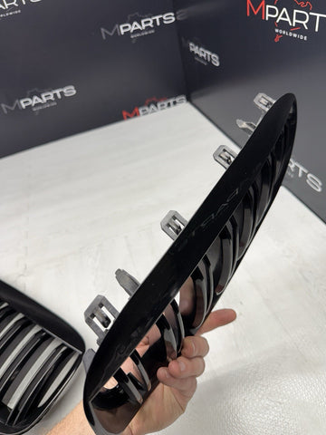 Gloss Black Front Kidney Grilles Grills 2004-2010 BMW E63 E64 645Ci 650i M6