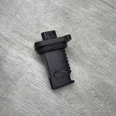 12-18 OEM BMW F82 F22 F30 F32 F10 F13 M4 MAF Mass Air Flow Sensor Meter Engine