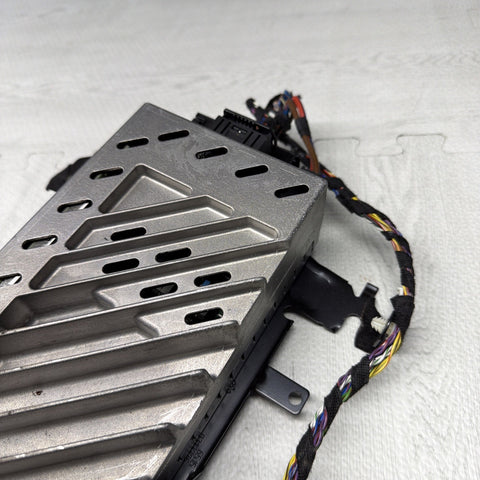 OEM BMW F80 F82 F83 M3 M4 15-20 Top-Hifi Harman Becker Amplifier AMP 9393194