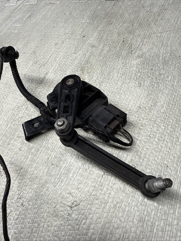 14-20 BMW M2 F22 F23 F87 OEM Suspension Headlight Height Level Sensor 6870000