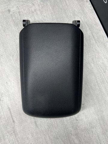 2015-2024 PORSCHE MACAN - Front Center Armrest / ARM REST 95B864207A