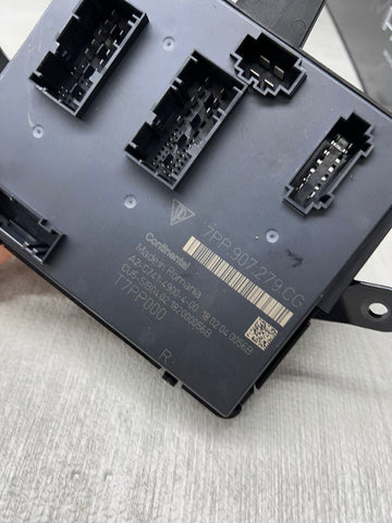PORSCHE MACAN REAR BODY CONTROL MODULE BCM 7PP907279CG OEM
