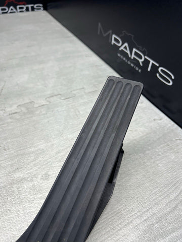 06-13 BMW E60 E90 E92 M3 GAS ACCELERATOR FOOT PEDAL LEVER MODULE SENSOR 6788633