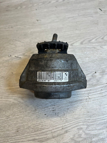Left Driver Engine Mount Mounting Suspension OEM 06-10 BMW E60 E63 E64 M5 M6
