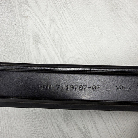 08-13 BMW E92 335 M3 Coupe Roof Rails Mouldings Pair 51138045379 *Fading Paint*