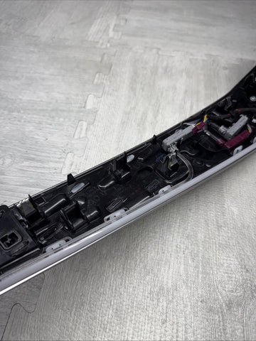 20-25 BMW G06 F96 X6 X6M FRONT CENTER DASH AIR VENTS TRIM CLIMATE PANEL *DAMAGE