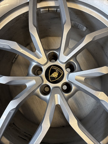 Lamborghini 20" OEM 20x8.5 20x10 Huracan LP580 LP610 Wheels and Tires