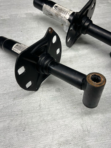 BMW 99-06 E46 323 325 328 330 M3 Front Bumper Shock Mount Right 8195302 OEM