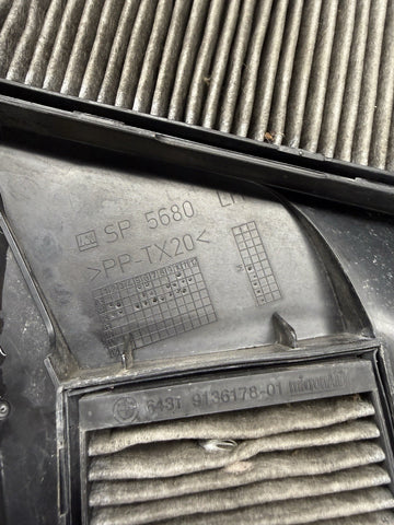 08-13 BMW E90 E92 E93 M3 OEM Cabin Air Filter Housing Upper Left